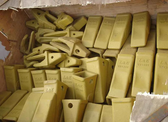 Q345/NM400 Mining Equipment Dozer D475A-1/ D475A-2 Heavy Equipment Bucket Teeth Ripper Tooth 198-78-21340