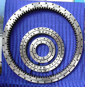 100% Excavator Slewing Bearing PC200-5 Slewing Ring for Part No.VLI200414N