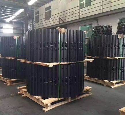 Black or Yellow Track Shoes for PC200 PC300 EX200 EX300 E320 E325 E326 E335 Bulldozer