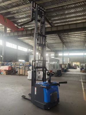 Electric Stacker 2 Ton Walking Forklift with 5 Meters Lift Height and 24V/120Ah Battery