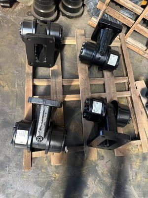 50Mn/40Mn2 Excavator PC800 Upper Roller Assy Top Roller 209-30-00301