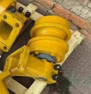 T130/T170 50-21-416SP HRC52-58 Russia Tractor Carrier Roller For Undercarriage Parts